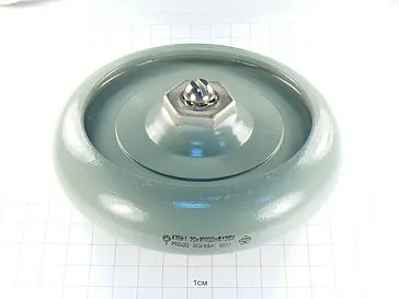 К15У-1А 20кВ 1000 пф 90квар фото 2 К15У-1А 20кВ 1000 пф 90квар фото 2