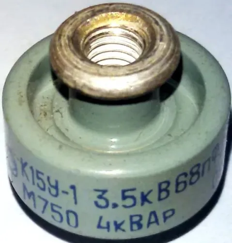 К15У-1 3,5кВ 68 пф 4квар фото 2 К15У-1 3,5кВ 68 пф 4квар фото 2